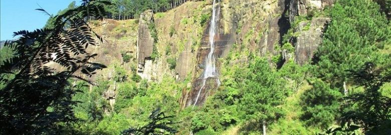 Bambarakanda Falls